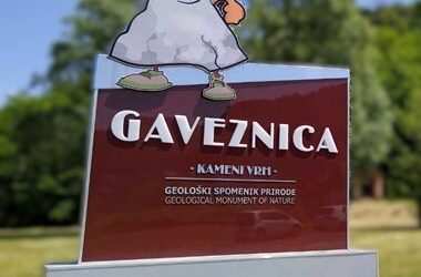 VIJEĆE UČENIKA POSJETILO VULKAN GAVEZNICU I OŠ IVANA RANGERA KAMENICA